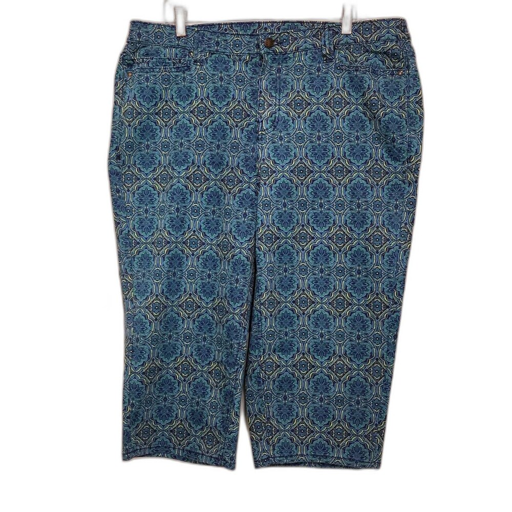 Catherine’s Stretch Capri Pants Blue Green Mandala Vacation Coastal Resort 18W